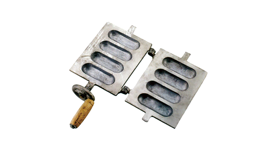 傳統雞蛋糕模-太空棒4